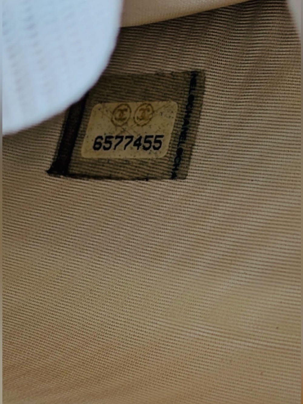 CHANEL Gold CC Hardware Caviar Wallet